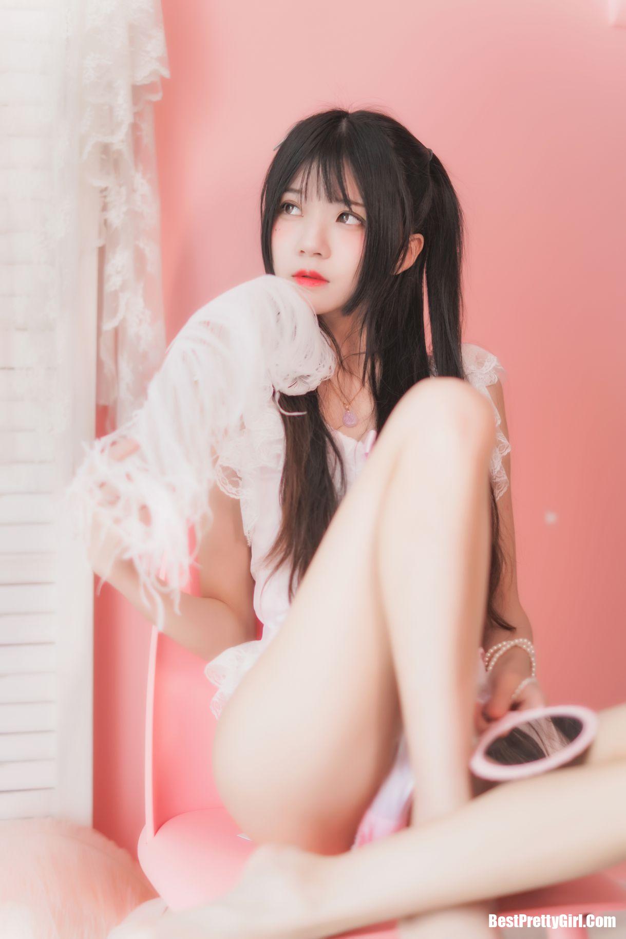 Coser@桜桃喵 Vol.016 冬眠2018系列 粉色浴缸 002