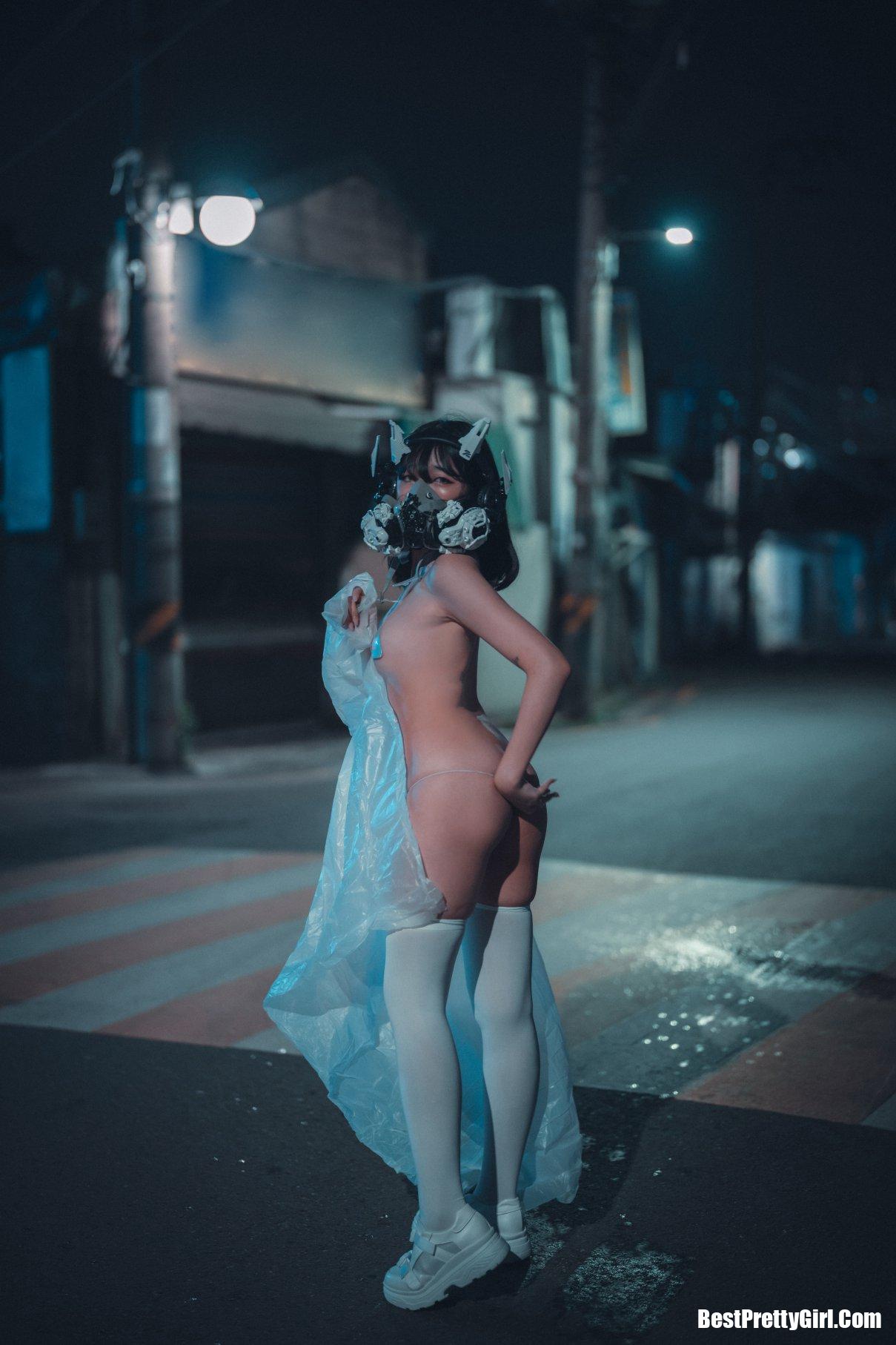 DJAWA Sonson (손손) Vagabundo de la Noche (Masked-girl in raincoat) 12
