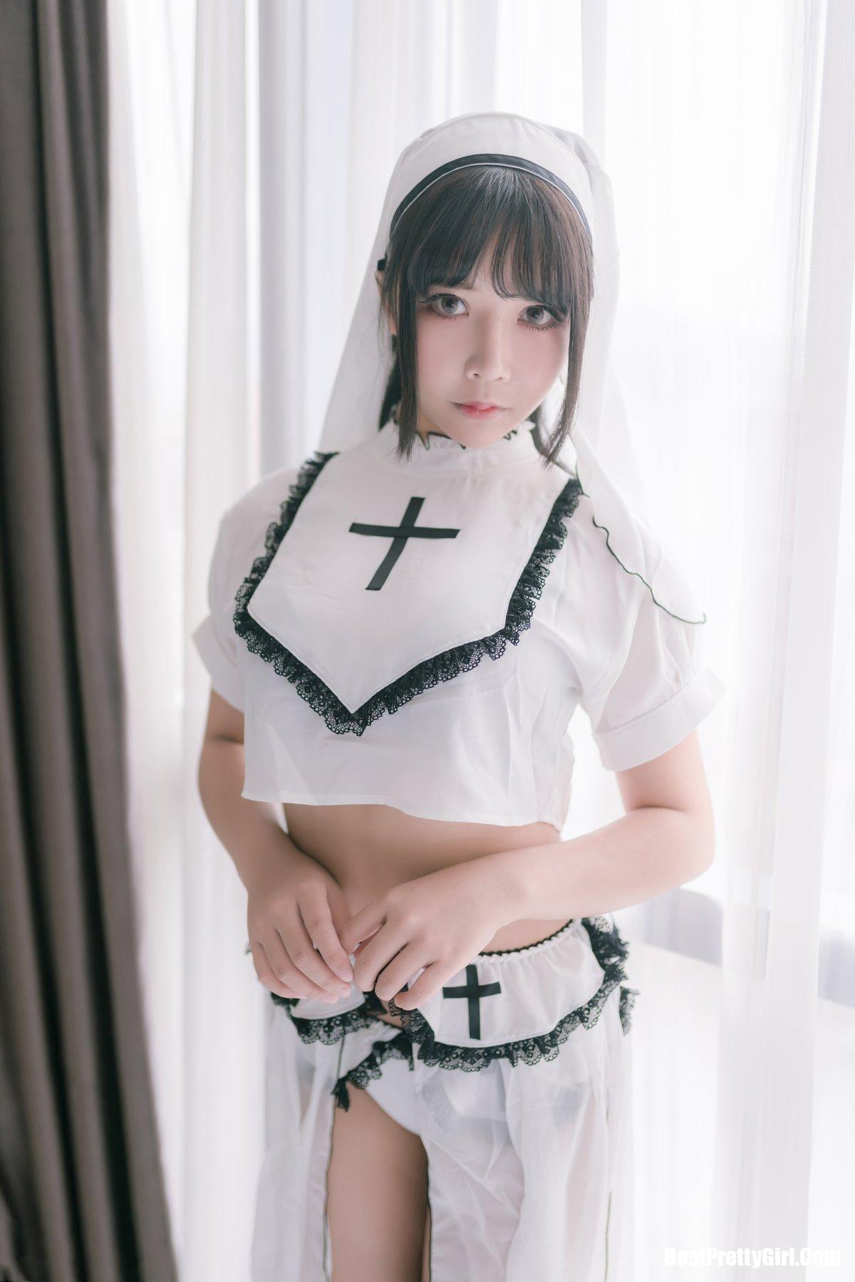 Coser@抱走莫子aa Vol.004 纯白修女 1