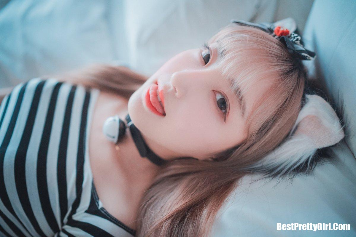 DJAWA 하나리 Catgirl in Stripes 82