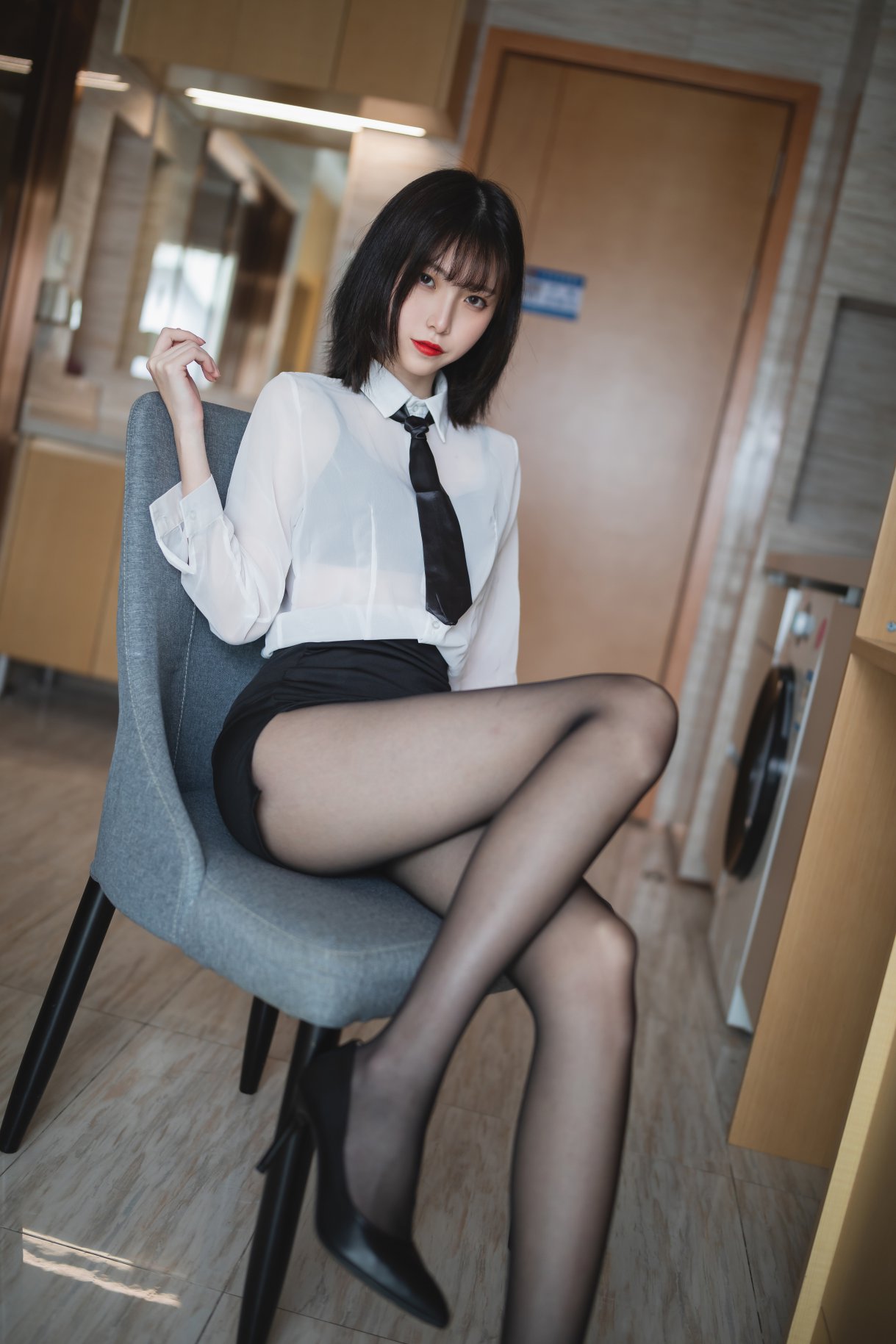 Coser@许岚LAN Vol.002 OL制服 0023