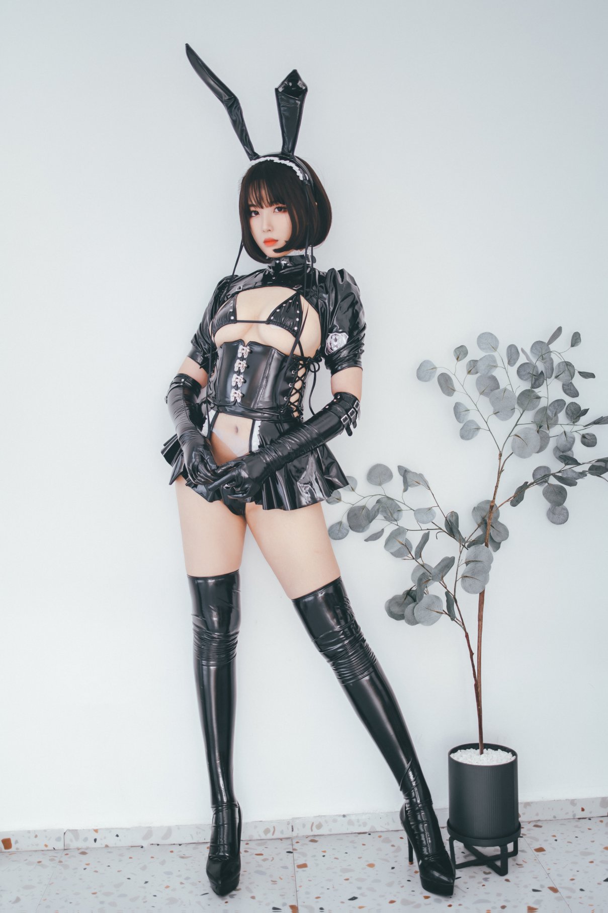 Coser@轩萧学姐 Vol.001 兔女郎女仆 0028