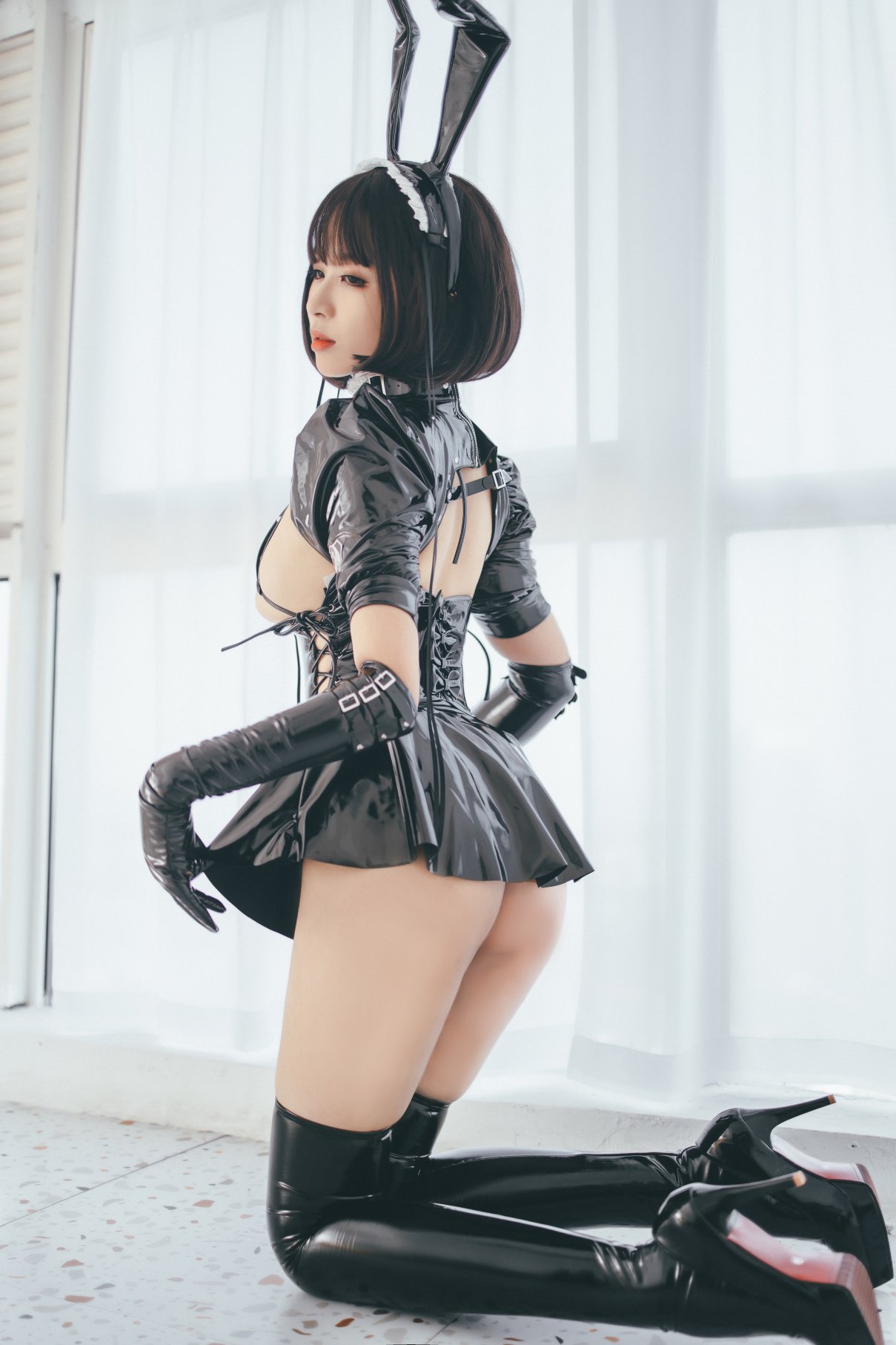 Coser@轩萧学姐 Vol.001 兔女郎女仆 0051