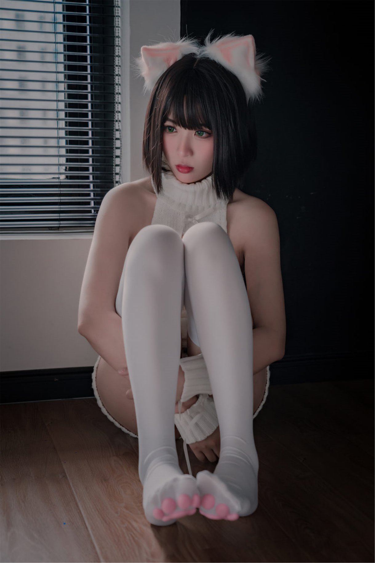 Coser@轩萧学姐 Vol.011 猫爪袜 0014