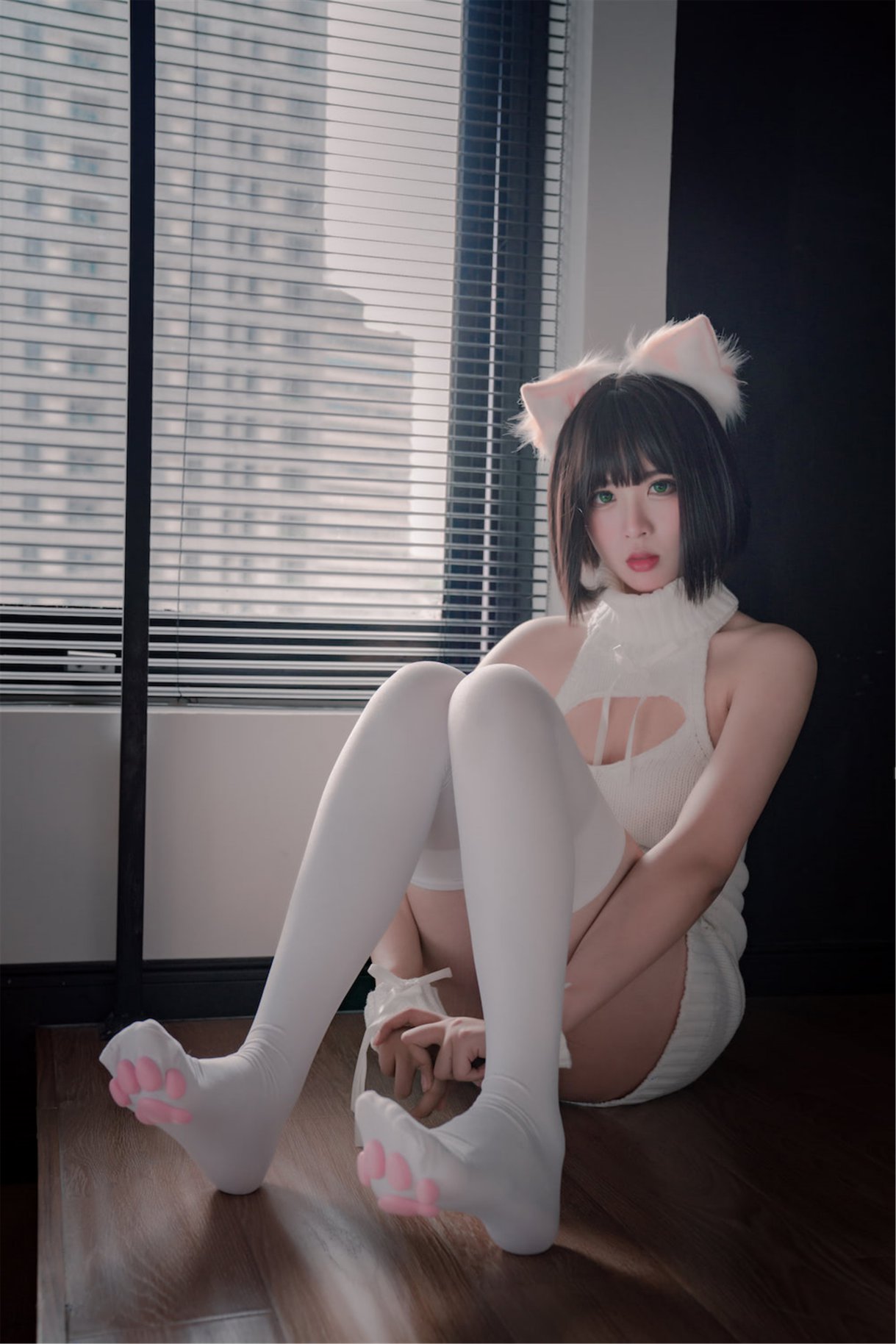 Coser@轩萧学姐 Vol.011 猫爪袜 0019