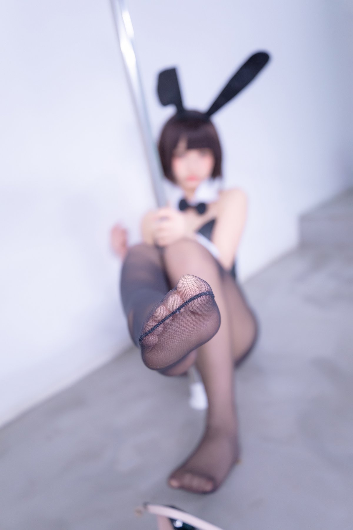 Coser@神楽坂真冬 Vol.077 兔女郎与钢管 A 0048