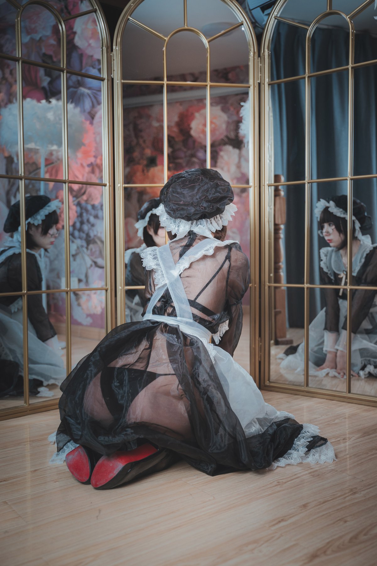 Coser@西园寺南鸽 Vol 004 透明女仆 0023 7992892966