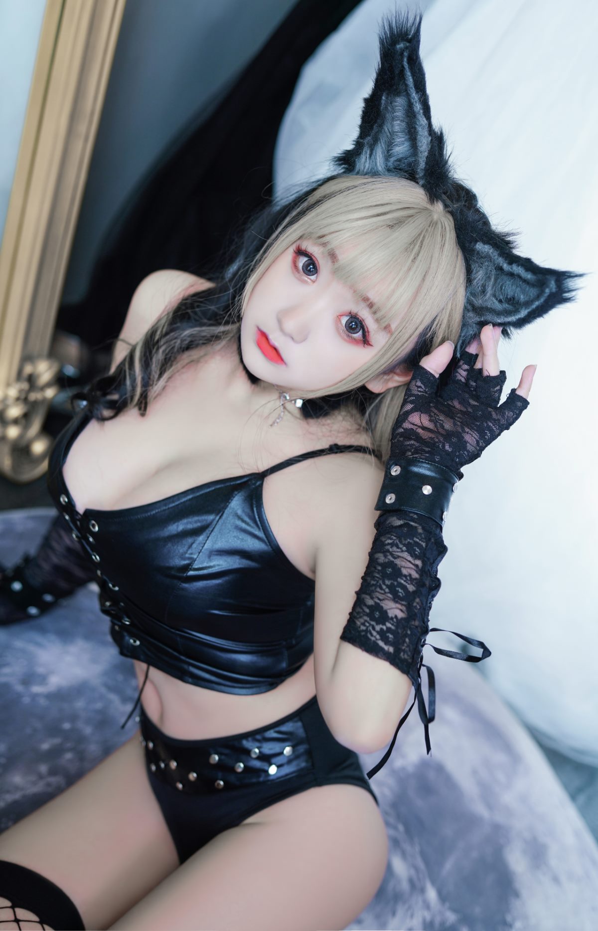 Coser@恩田直幸 Vol 006 皮衣小狼 0021 5359140862.jpg