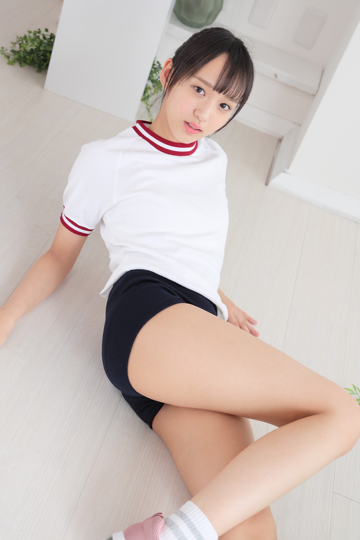 Minisuka.tv 2022 05 19 Yuna Sakiyama 咲山ゆな Regular Gallery 02 054.jpg