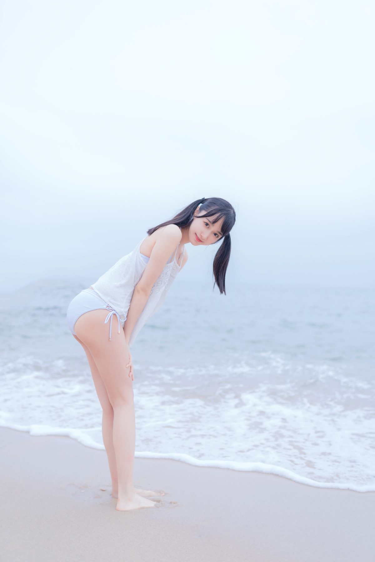 Coser@木绵绵OwO Vol 024 海边白色比基尼电子版 0012 4662507321.jpg