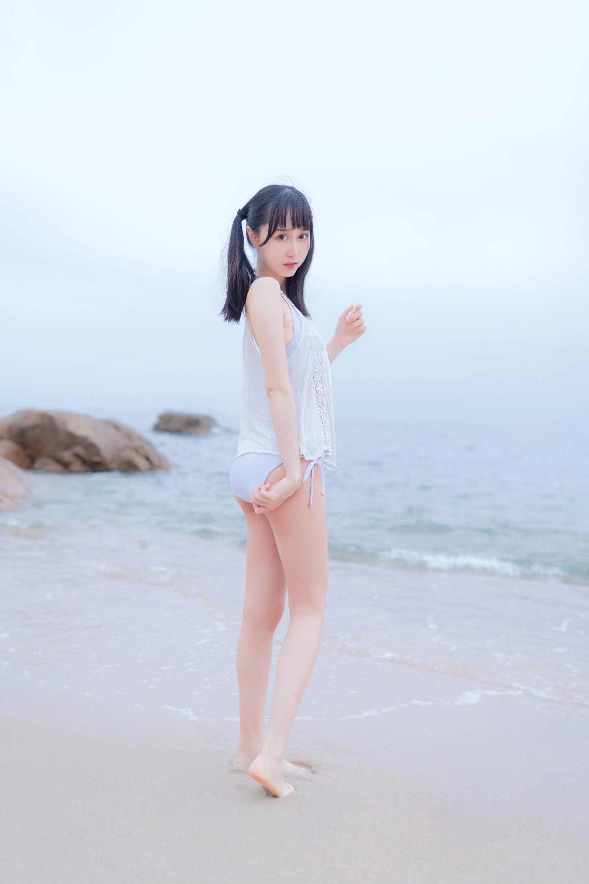 Coser@木绵绵OwO Vol 024 海边白色比基尼电子版 0013 3965284210.jpg