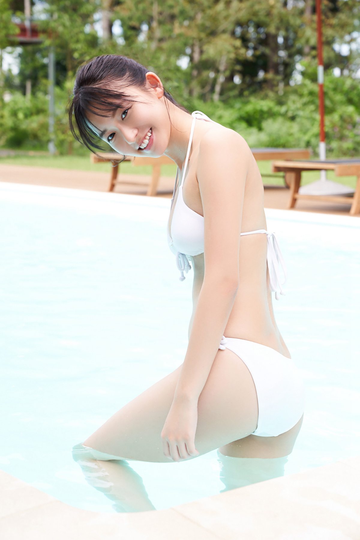 FRIDAY Digital Photobook 2019 11 29 Nene Shida 志田音々 First Bikini Of An Active Female College Student Vol 2 0053 4446724616.jpg