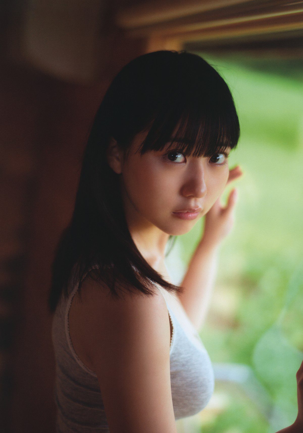 Photobook 2021 09 12 Miku Tanaka 田中美久 1st Photobook 12 Girl 12少女 00109 6751020172.jpg