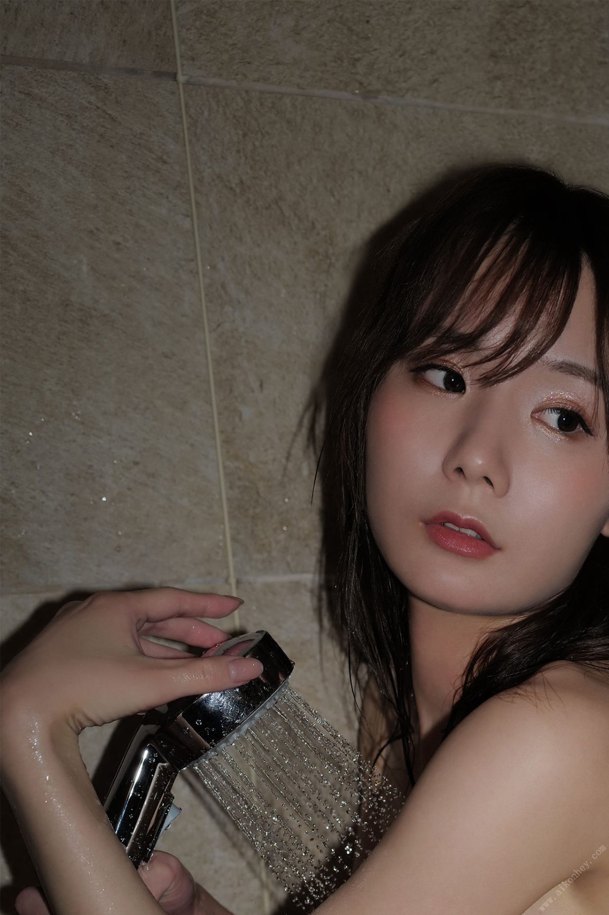 FRIDAY Digital Photobook Miru Sakamichi 坂道みる Talent of Eros Vol 3 エロスの逸材 Vol 3 2021 09 30 0050 2120877990.jpg