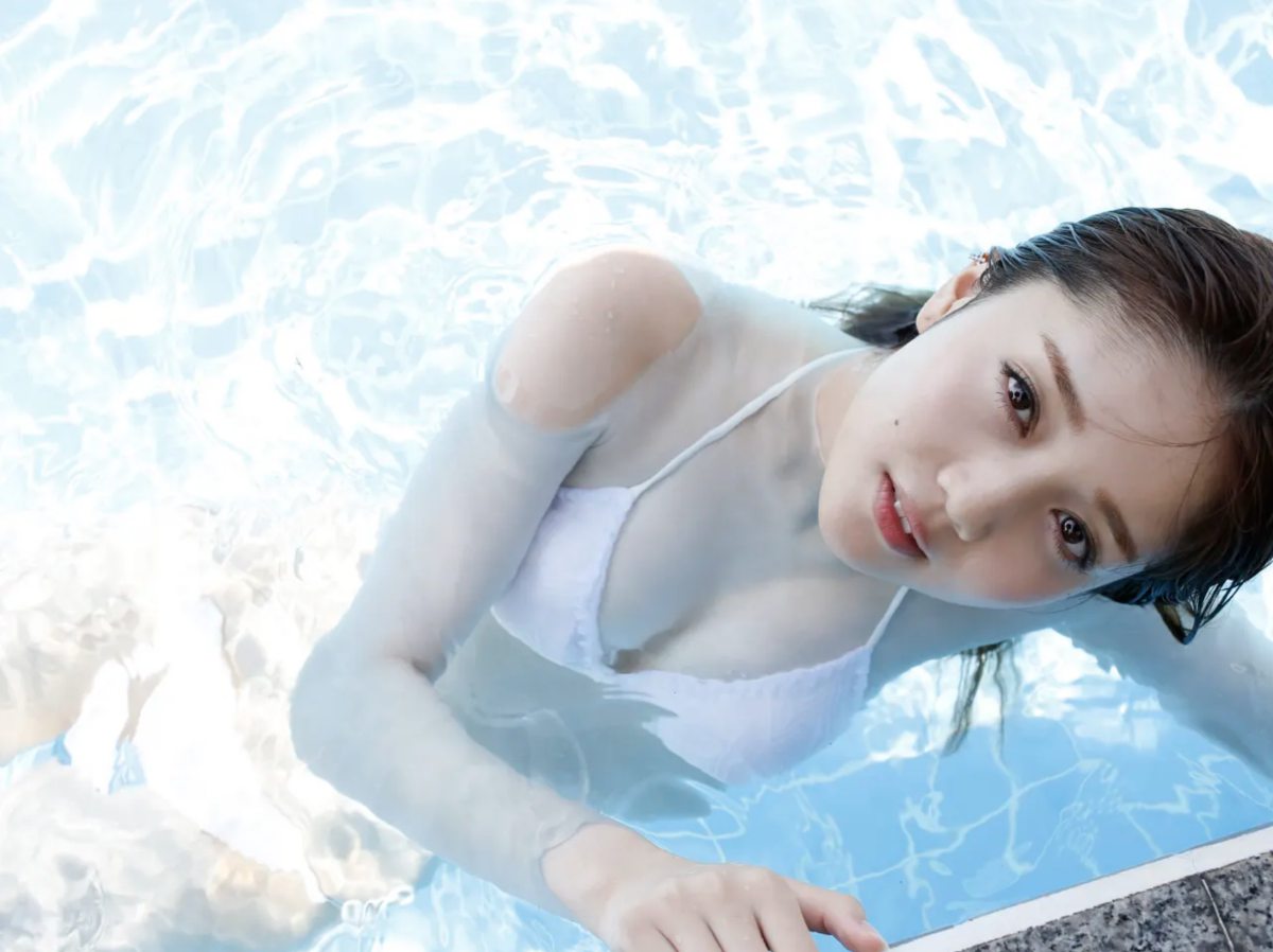 FRIDAY Digital Photobook Nanaka Matsukawa 松川菜々花 Dating in a chest tight swimsuit 胸キュン水着でデート 2019 07 26 0041 2888280933.jpg