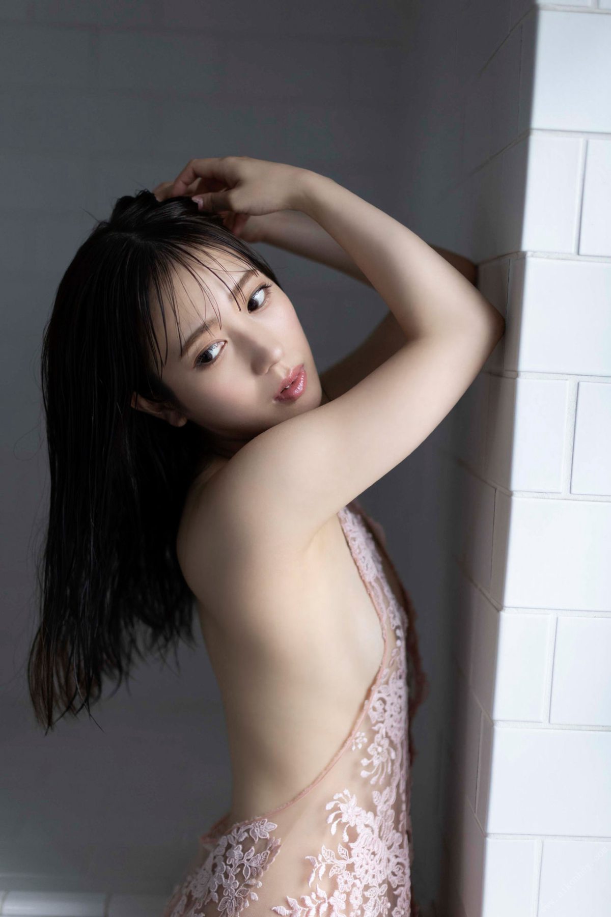 FRIDAY Digital Photobook Yotsuha Kominato 小湊よつ葉 Naked princess Vol 2 ハダカのプリンセス Vol 2 2022 08 05 0064 7590647720.jpg