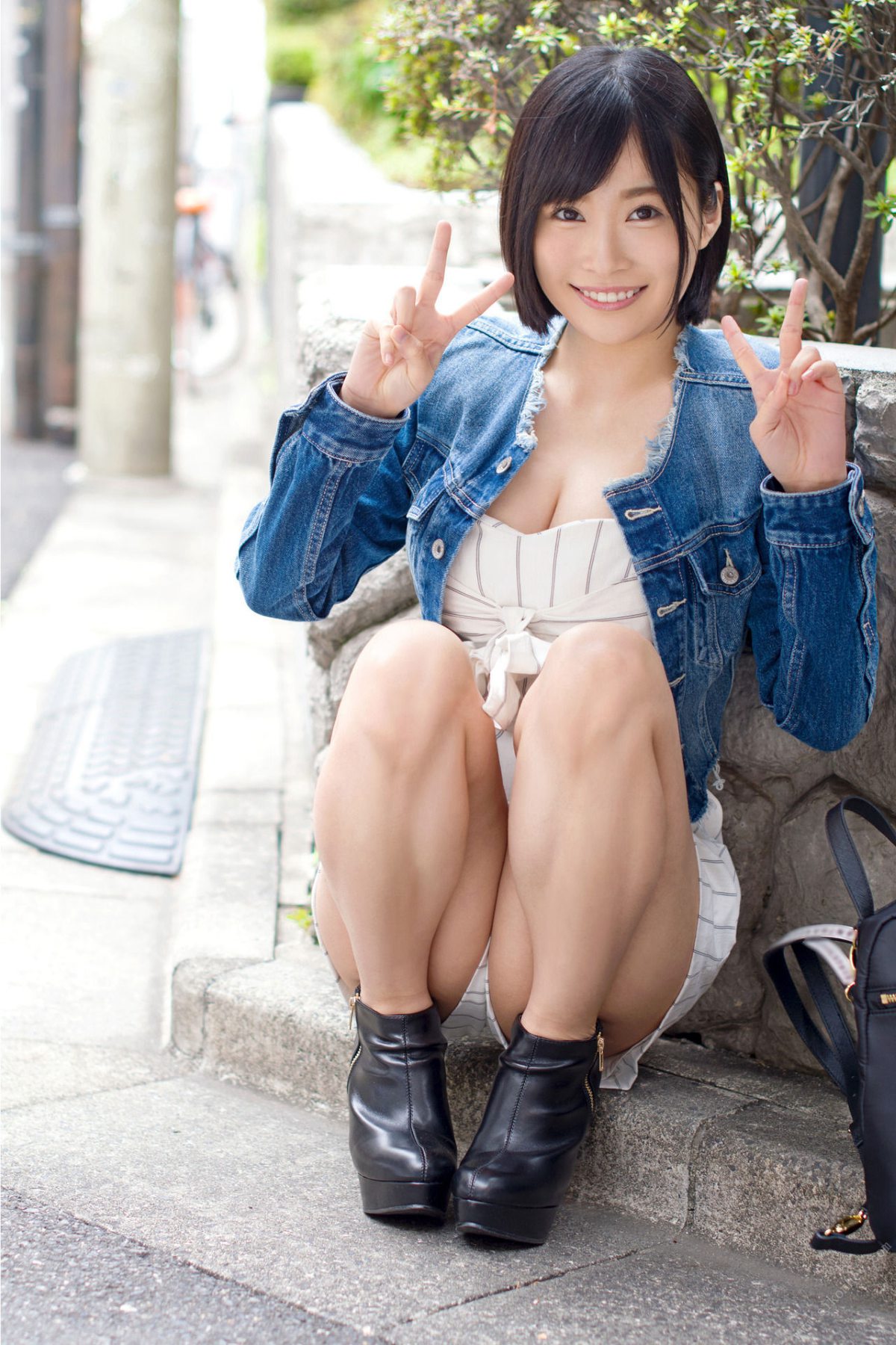 Photobook Asuna Kawai 河合あすな PRESTIGE POSE MESSAGE 08 2022 01 28 0027 2282661736.jpg