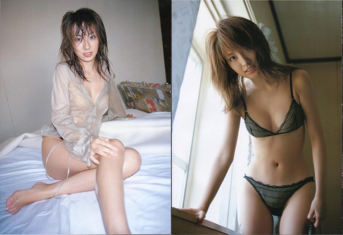 Photobook Azusa Yamamoto 山本梓 as a girl アズ ア ガール 2004 05 08 0031 0506536101.jpg