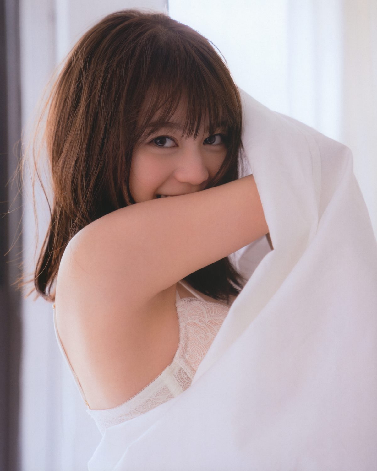 Photobook Ikuta Erika 2nd Photobook Intermission Nogizaka46 Bonus Postcard 生田絵梨花写真集 インターミッション 0093 8054410191.jpg