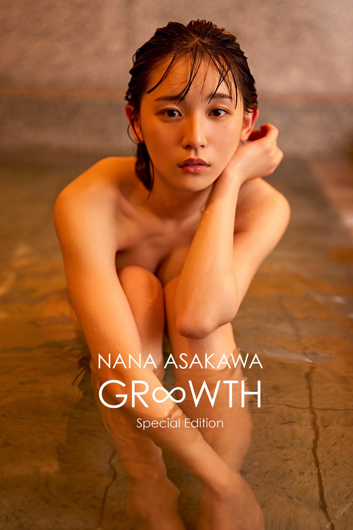 Photobook Nana Asakawa 浅川梨奈 – GR WTH 2022-06-29 B
