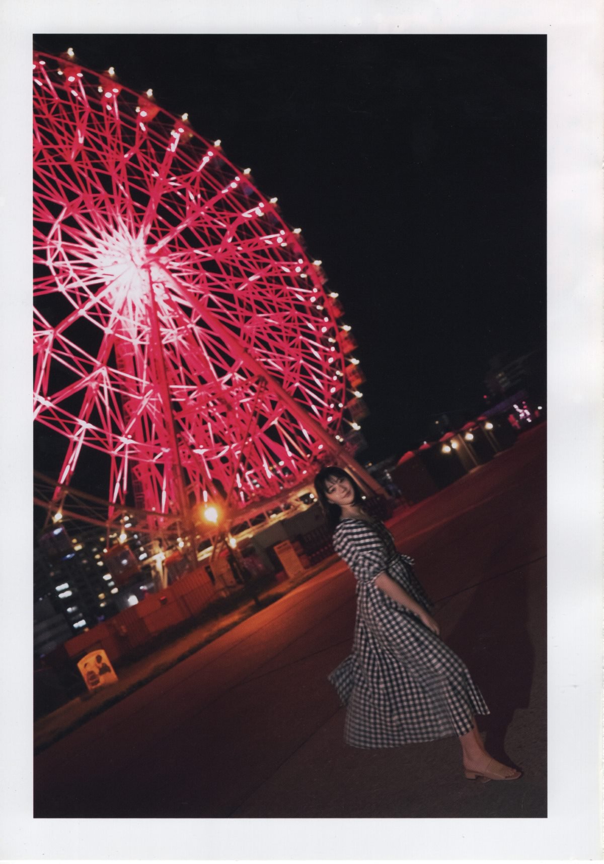 Photobook Yumiko Takino 瀧野由美子 1st Photobook I dont know you well yet 君のことをまだよく知らない 2021 09 22 0089 2058853050.jpg