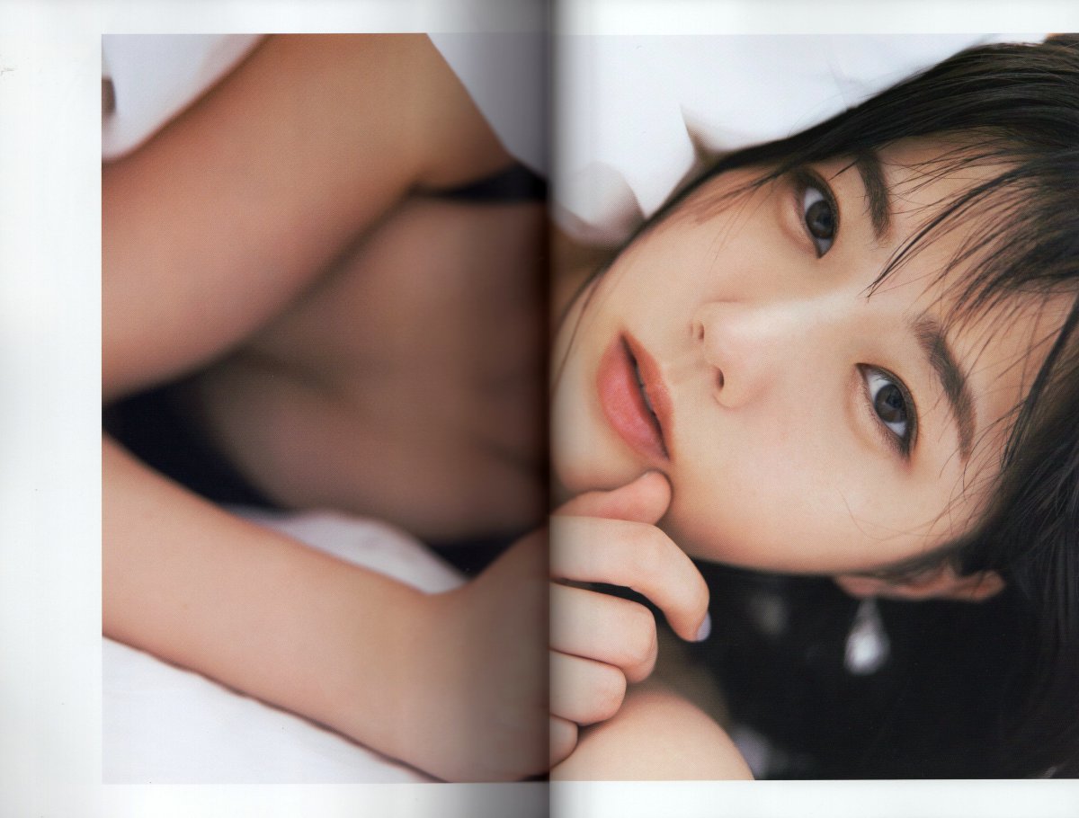 Photobook 瀧野由美子1st写真集 君のことをまだよく知らない 0096 7082735155.jpg