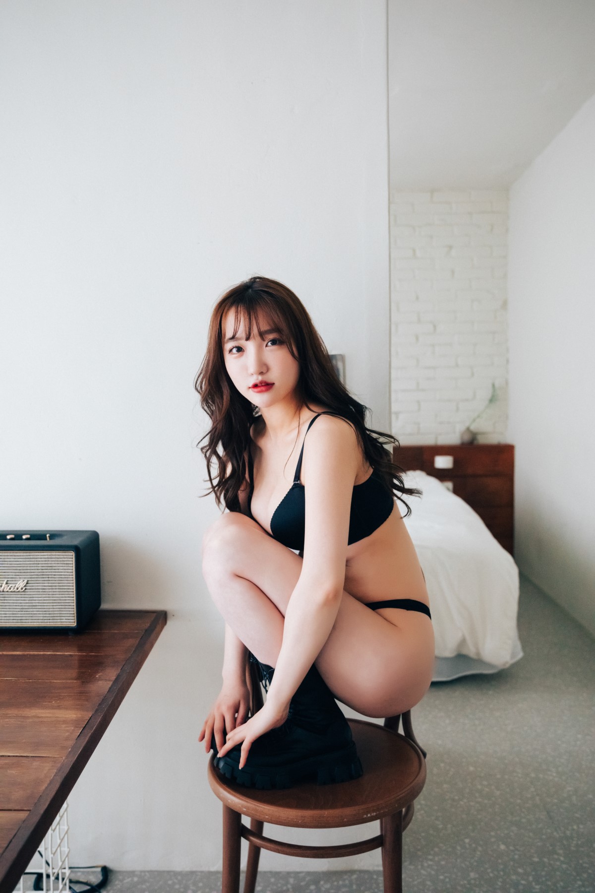 Loozy Maximum Vol 2 Son Ye Eun 손예은 0042 2279380762.jpg