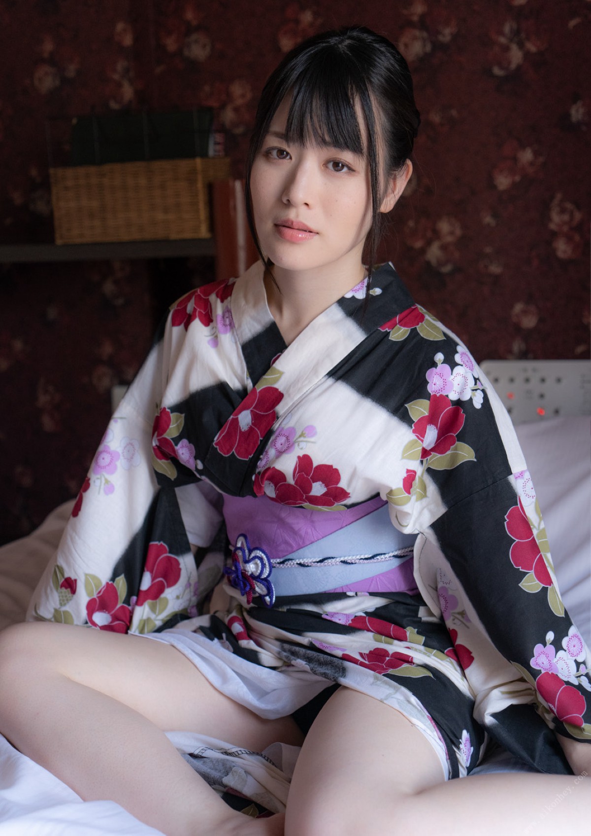 Photobook 2021 03 20 Yukina Shida 志田雪奈 Lovey Dovey Kimono Date 0020 1143509983.jpg