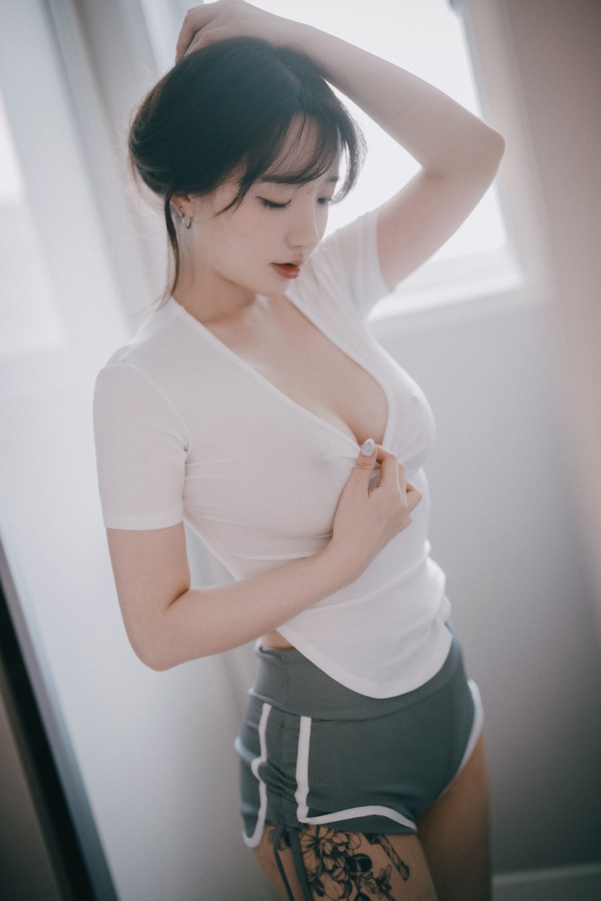 DJAWA Son Ye Eun 손예은 Seduction 0024 3266802983.jpg