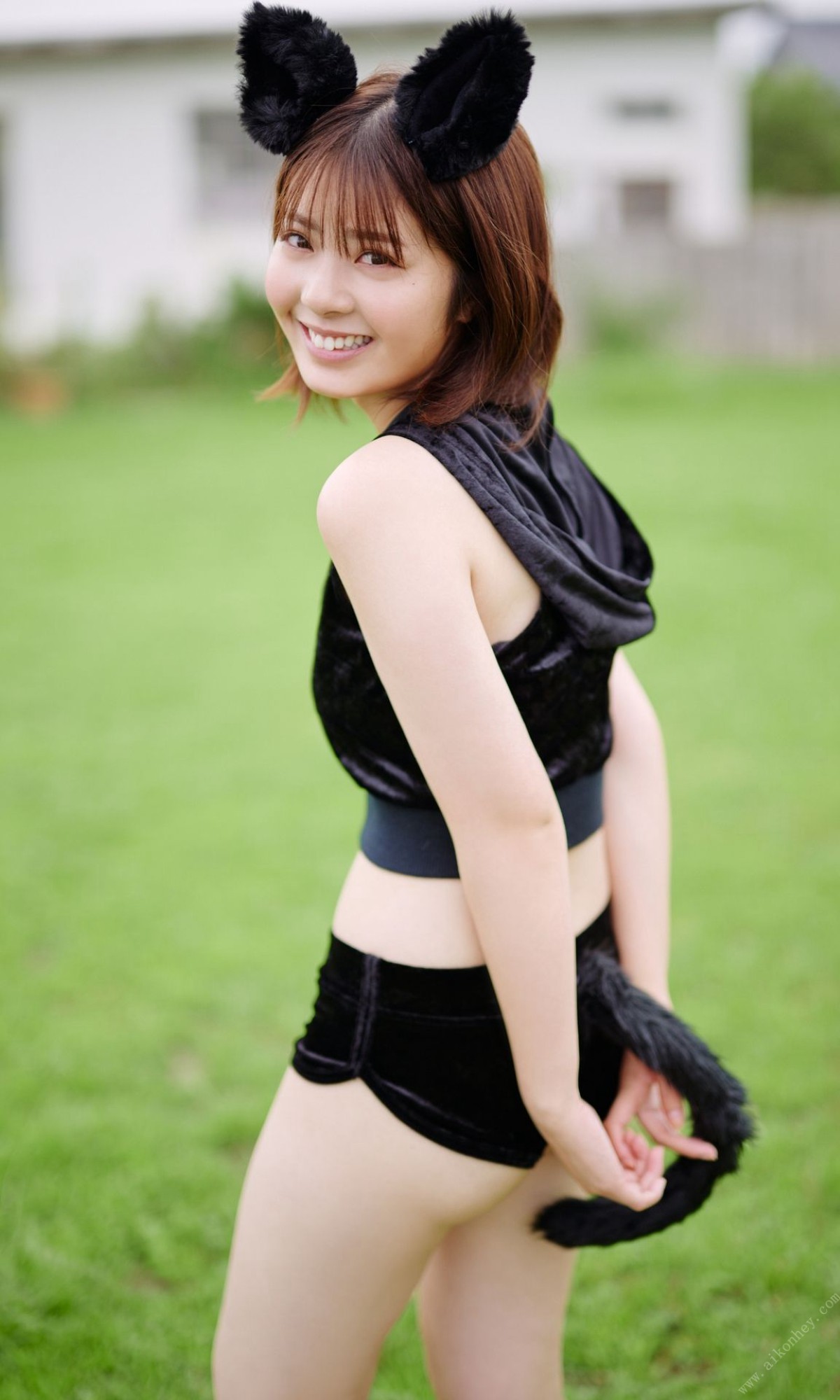 Photobook 2022 10 03 Yuna Hoshino 星乃夢奈 Heroine Of The New Era 0010 2752014740.jpg