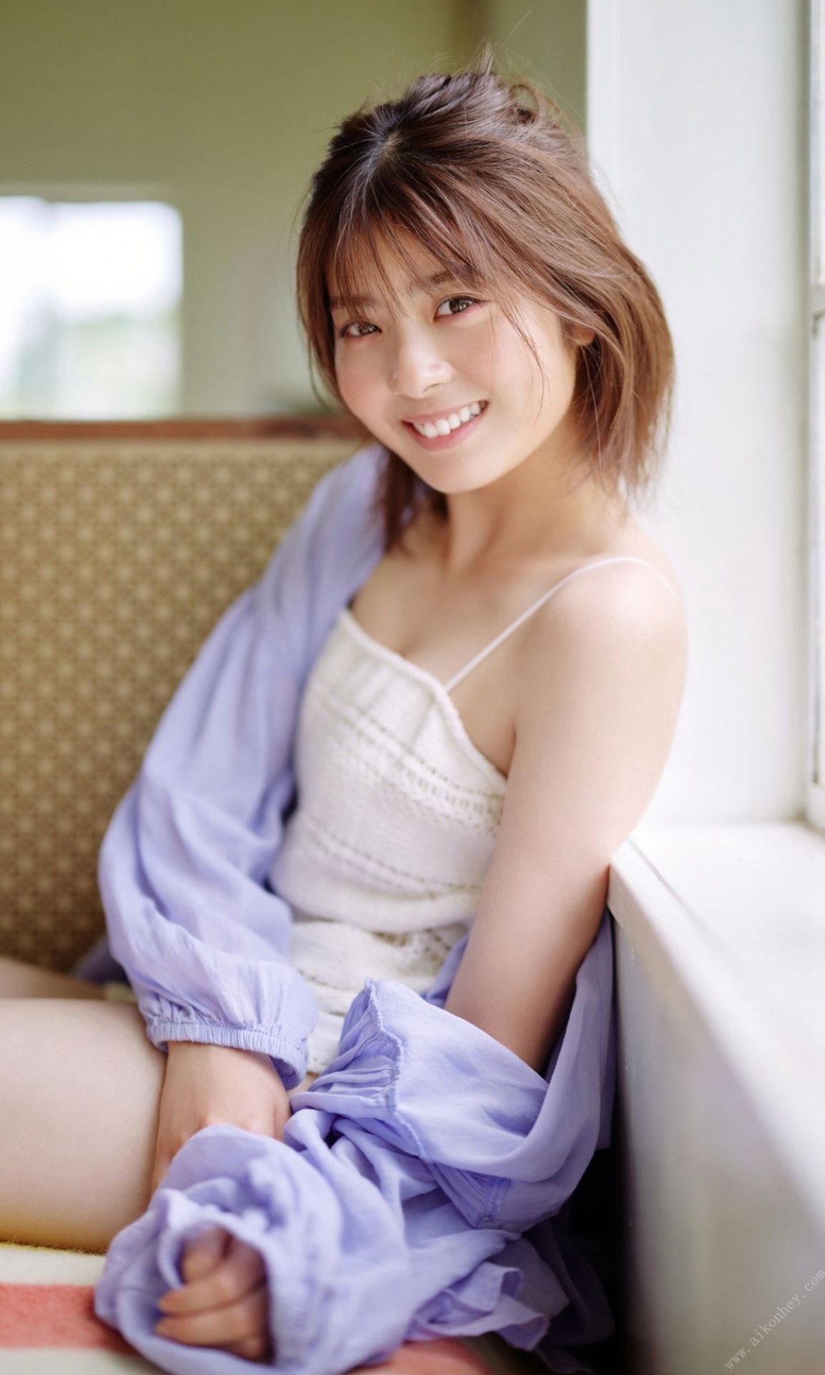 Photobook 2022 10 03 Yuna Hoshino 星乃夢奈 Heroine Of The New Era 0014 7347140018.jpg