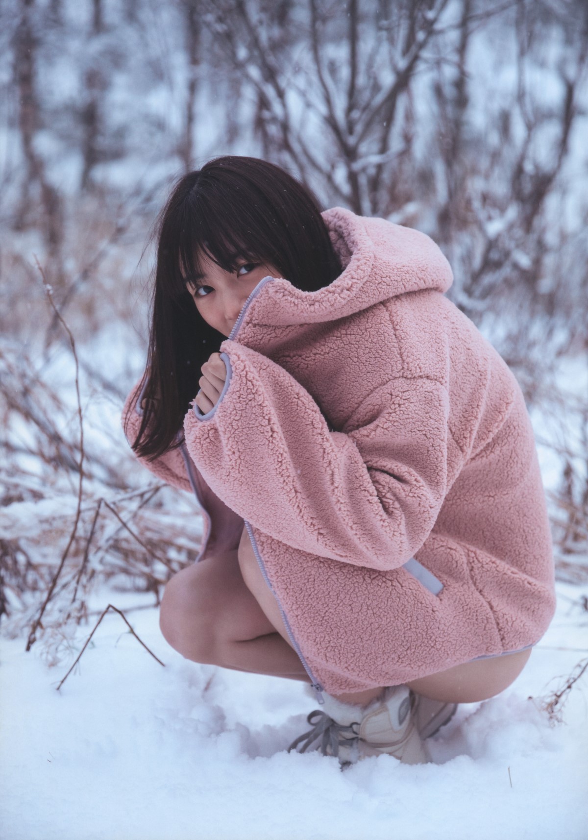 Photobook 2018 12 27 Hinako Kitano 北野日奈子 Nogizaka46 1st Photobook Air Color 0098 2696657837.jpg