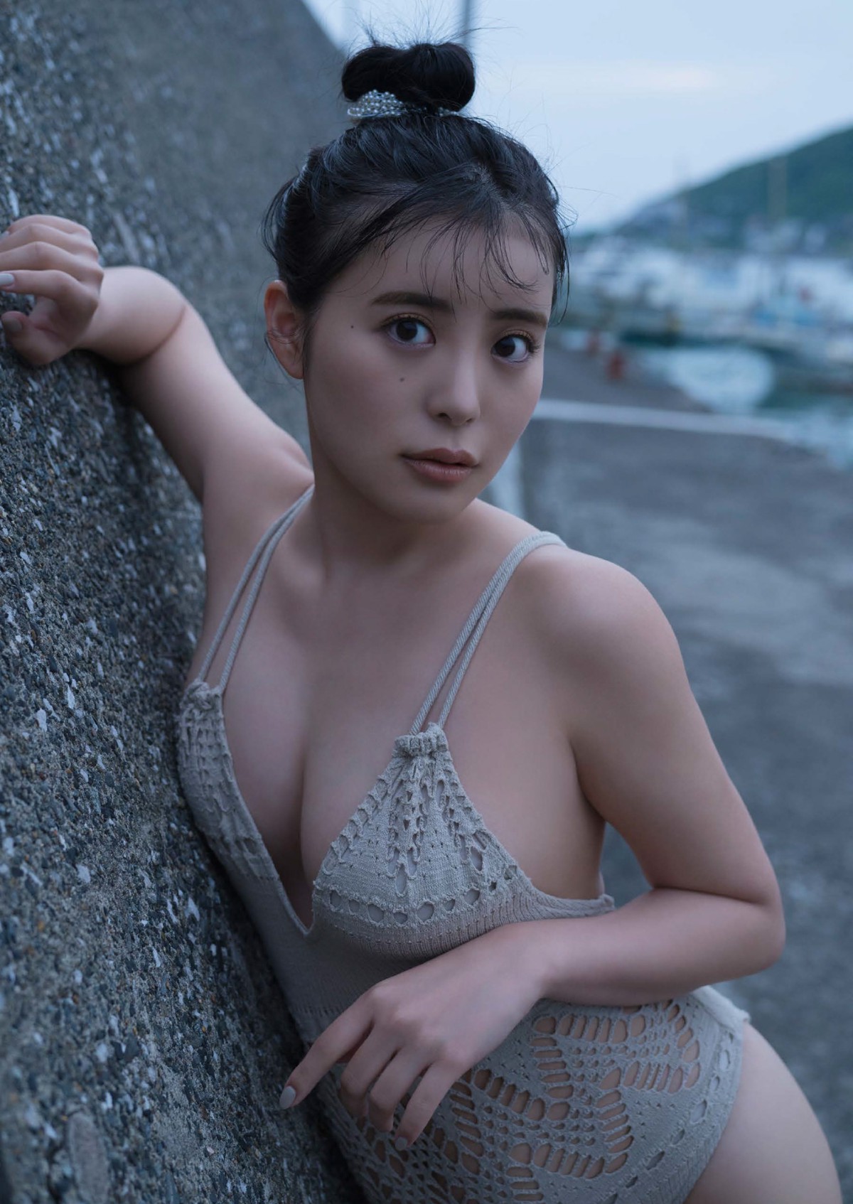 Photobook 2022 11 17 Hana Takeuchi 竹内花 At That Time At That Place 0002 9309821410.jpg