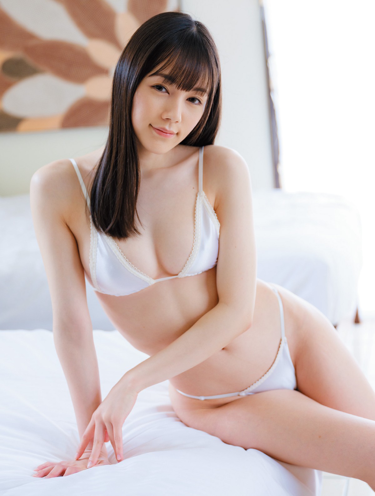 Photobook Remu Suzumori 涼森れむ Insomnia 0043 2451365825.jpg