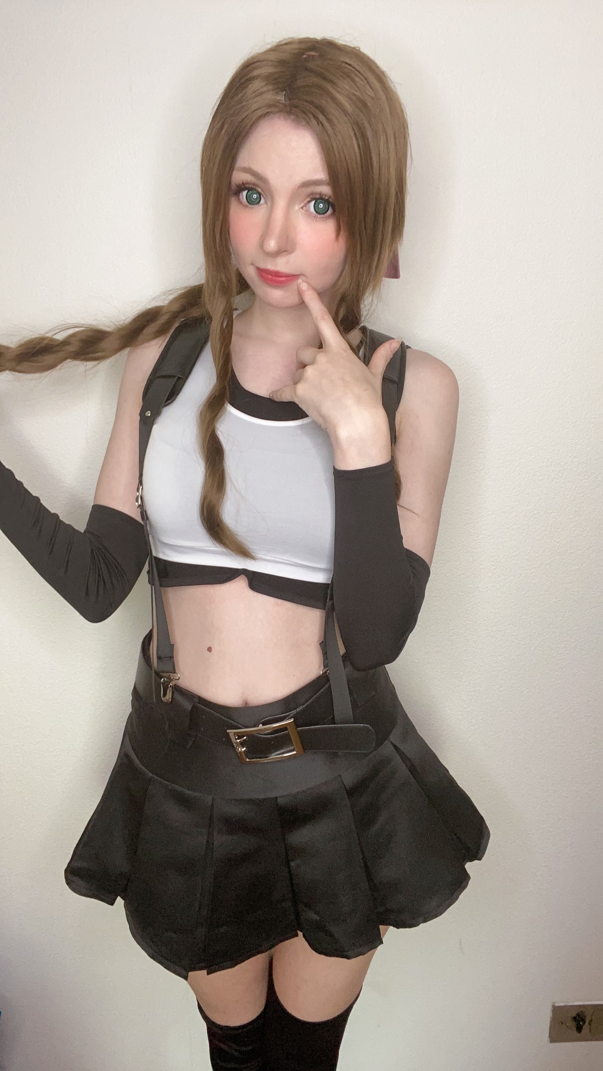 PeachMilky Aerith Tifa Outfit 0040 2149657425.jpg