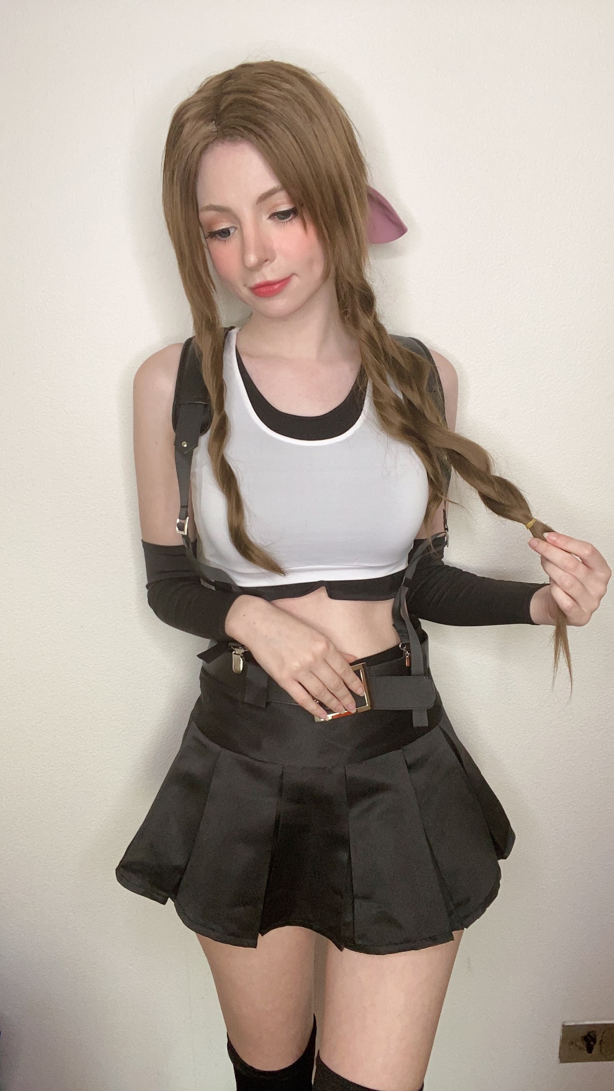 PeachMilky Aerith Tifa Outfit 0042 0116387874.jpg