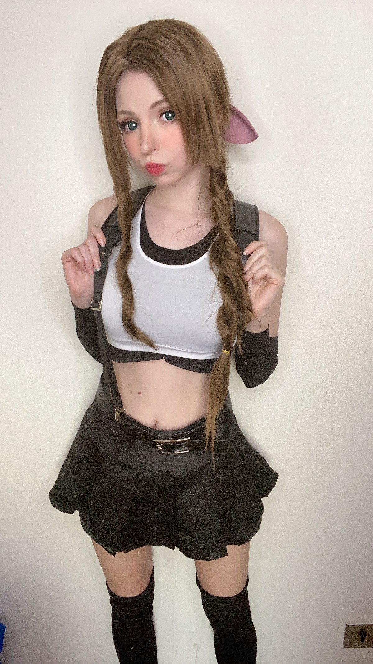 PeachMilky Aerith Tifa Outfit 0056 6263626843.jpg