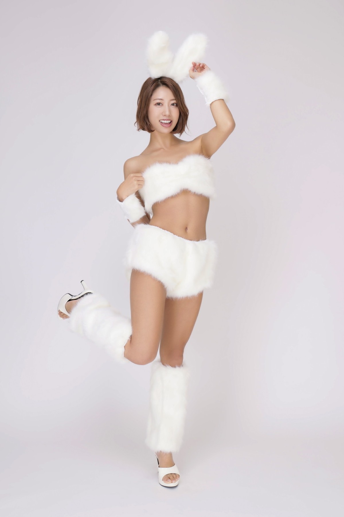 Photobook 2023 01 18 Miru And 5 others New Year Is Eve Super Campaign 2022 2023 Sexy Collection 0021 9144377935.jpg