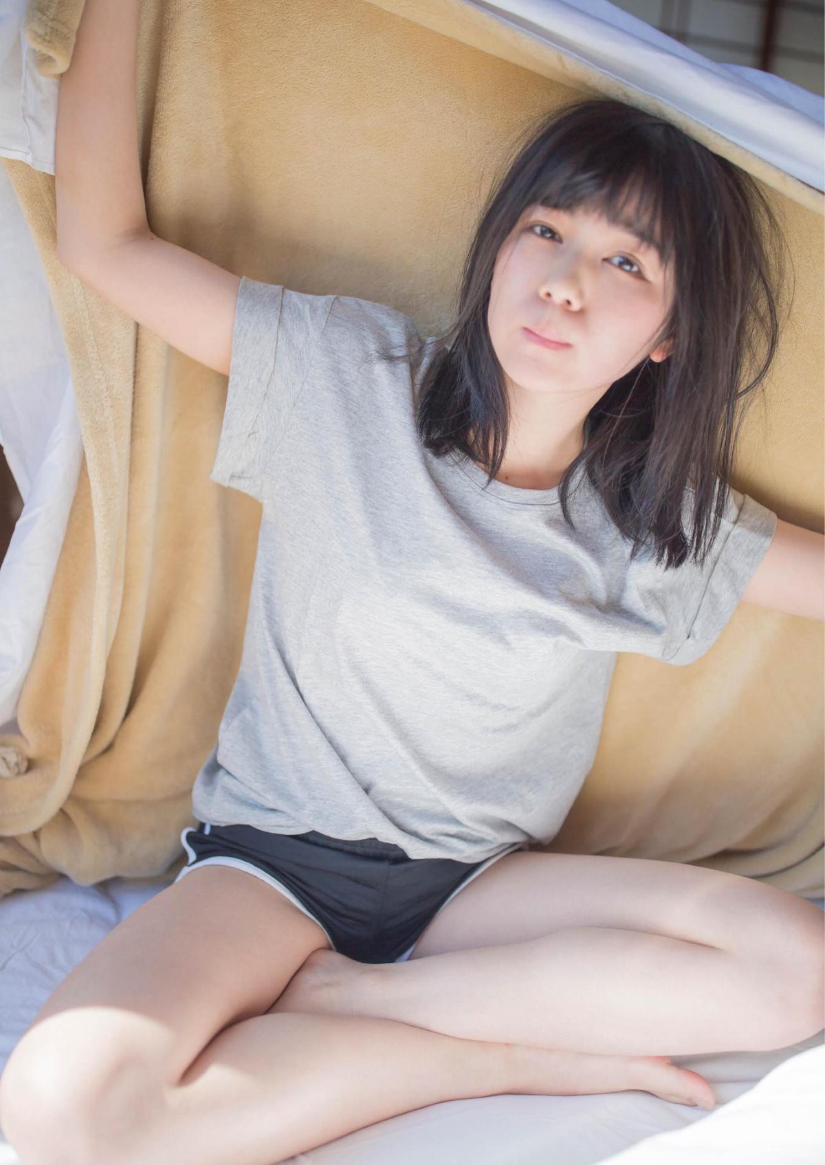 Photobook 2022 10 09 Shiratori Yuuna 白鳥優菜 Fair Skin Babel 0004 3606708585.jpg