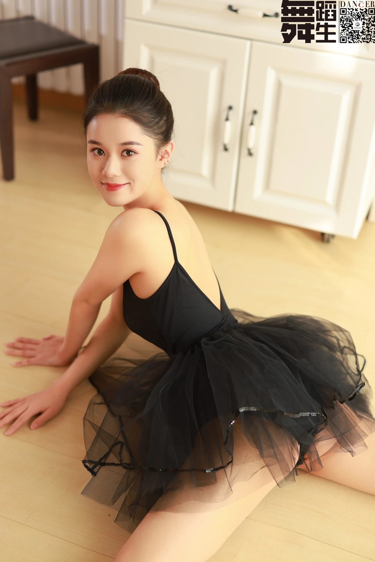 Dance舞蹈生 No 025 Meng Huan 0003 8781771500.jpg