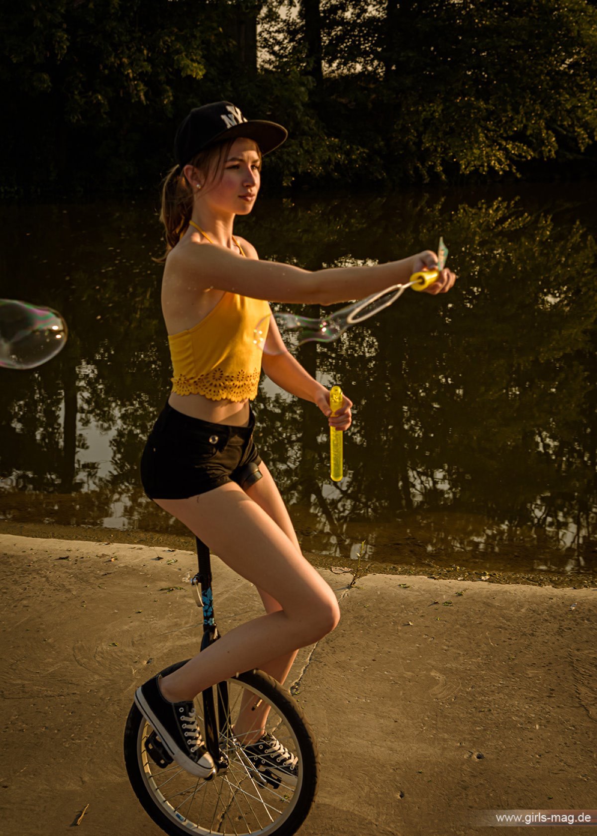 Girls Mag Annika Bubbles on a Unicycle 0092 5998625704.jpg