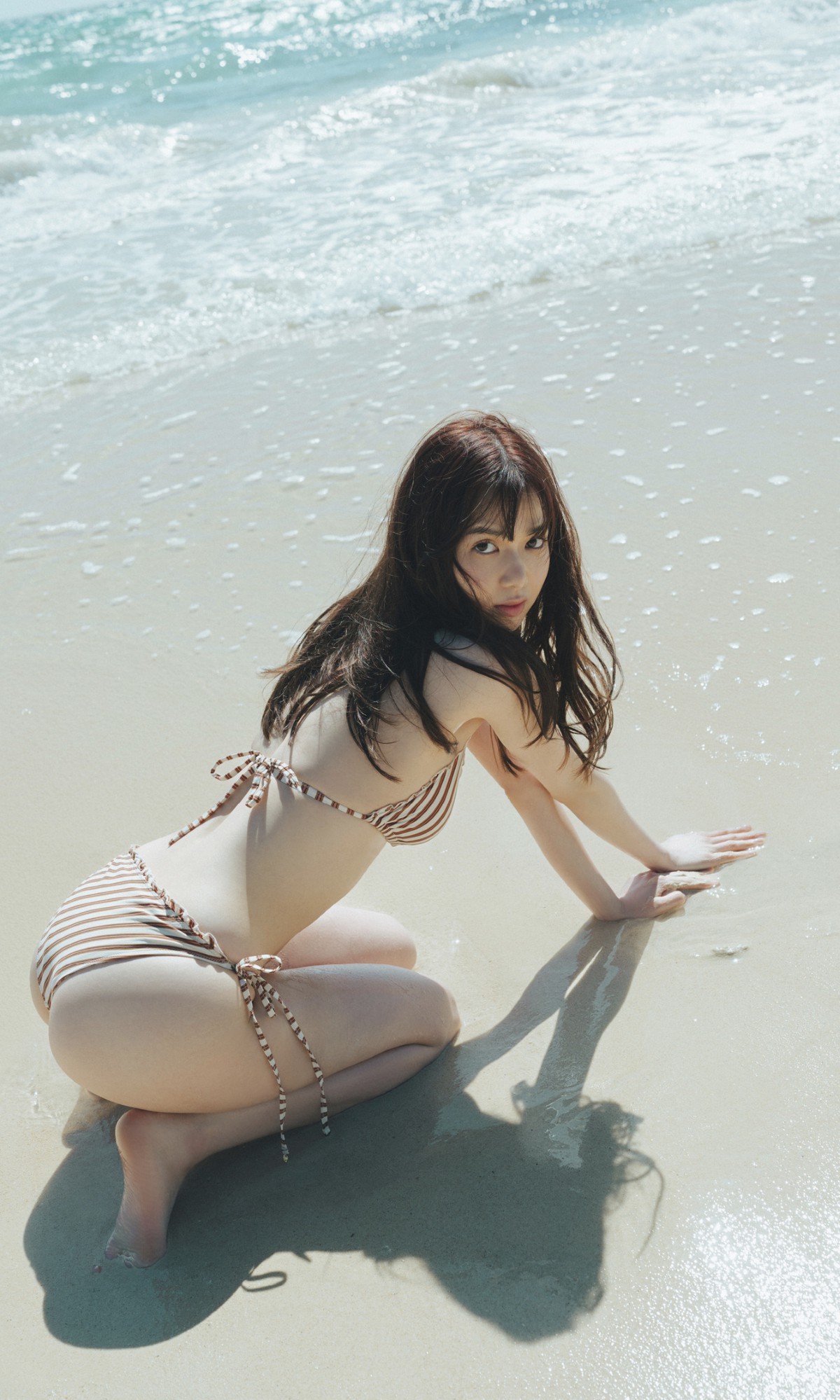 Weekly Photobook 2023 03 06 Riko Matsudaira 松平璃子 Buzzing Beautiful Legs Beautiful Butts 0004 4699759888.jpg