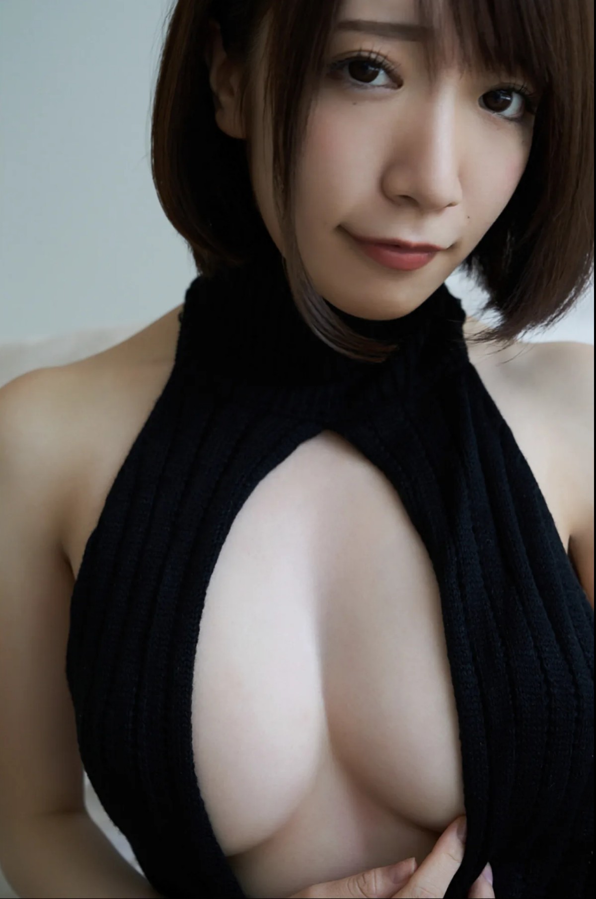 FRIDAYデジタル写真集 Airi Shimizu 清水あいり Too Erotic Body Vol 1 0025 3012154996.jpg