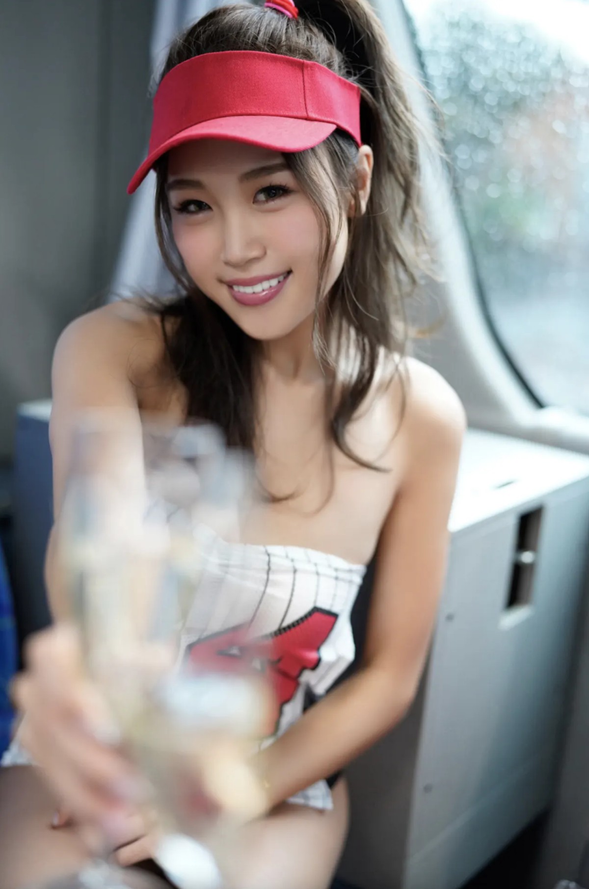 FRIDAYデジタル写真集 Cyber Japan Dancers Onsen Bus Tour Vol 1 With You 0012 6319618940.jpg