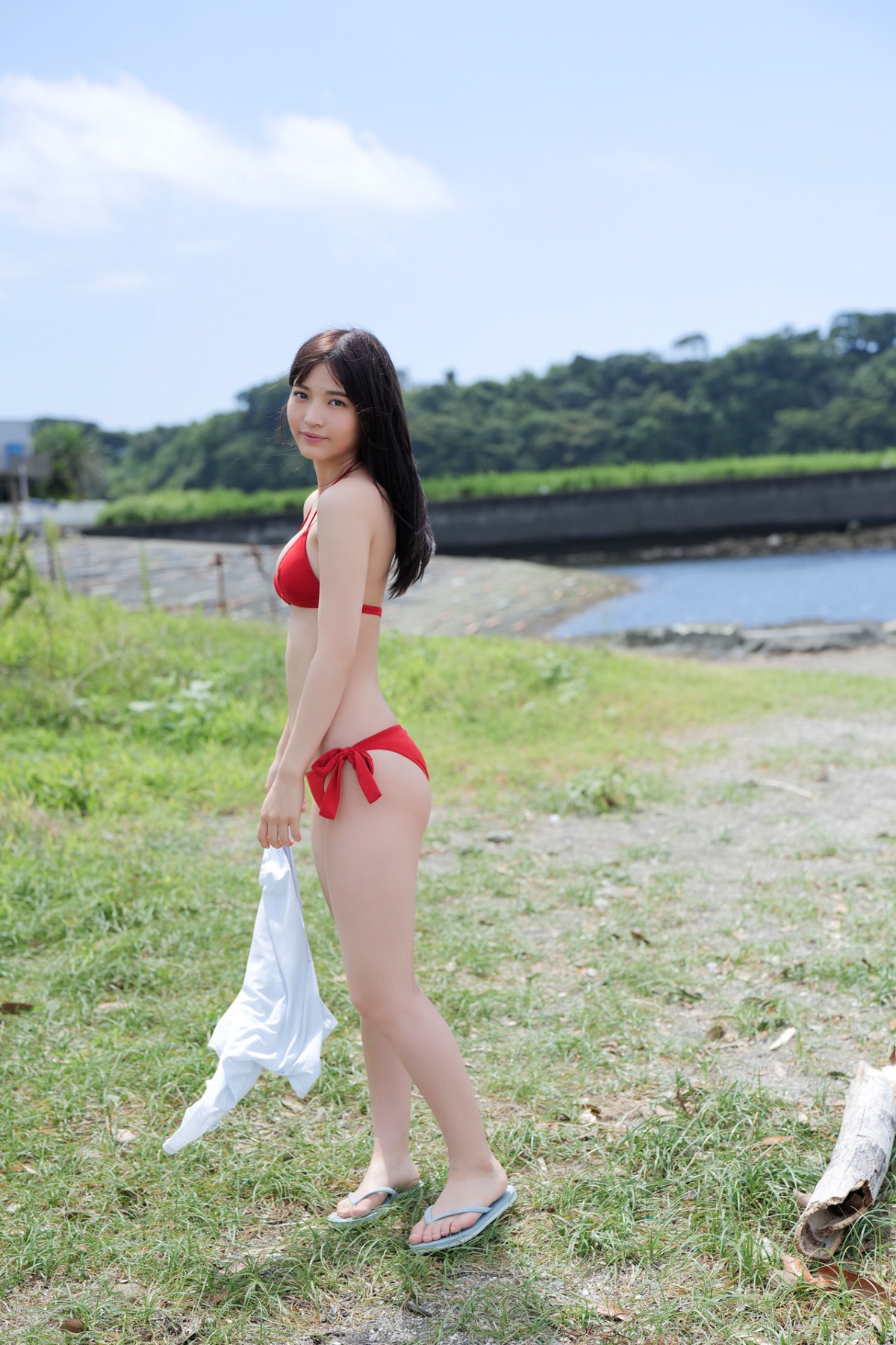 FRIDAYデジタル写真集 Digital Photobook 2023 01 27 Nanako Kurosaki 黒嵜菜々子 Nihon Ichi Buzz tteru Bikini Vol 2 0006 3953363867.jpg