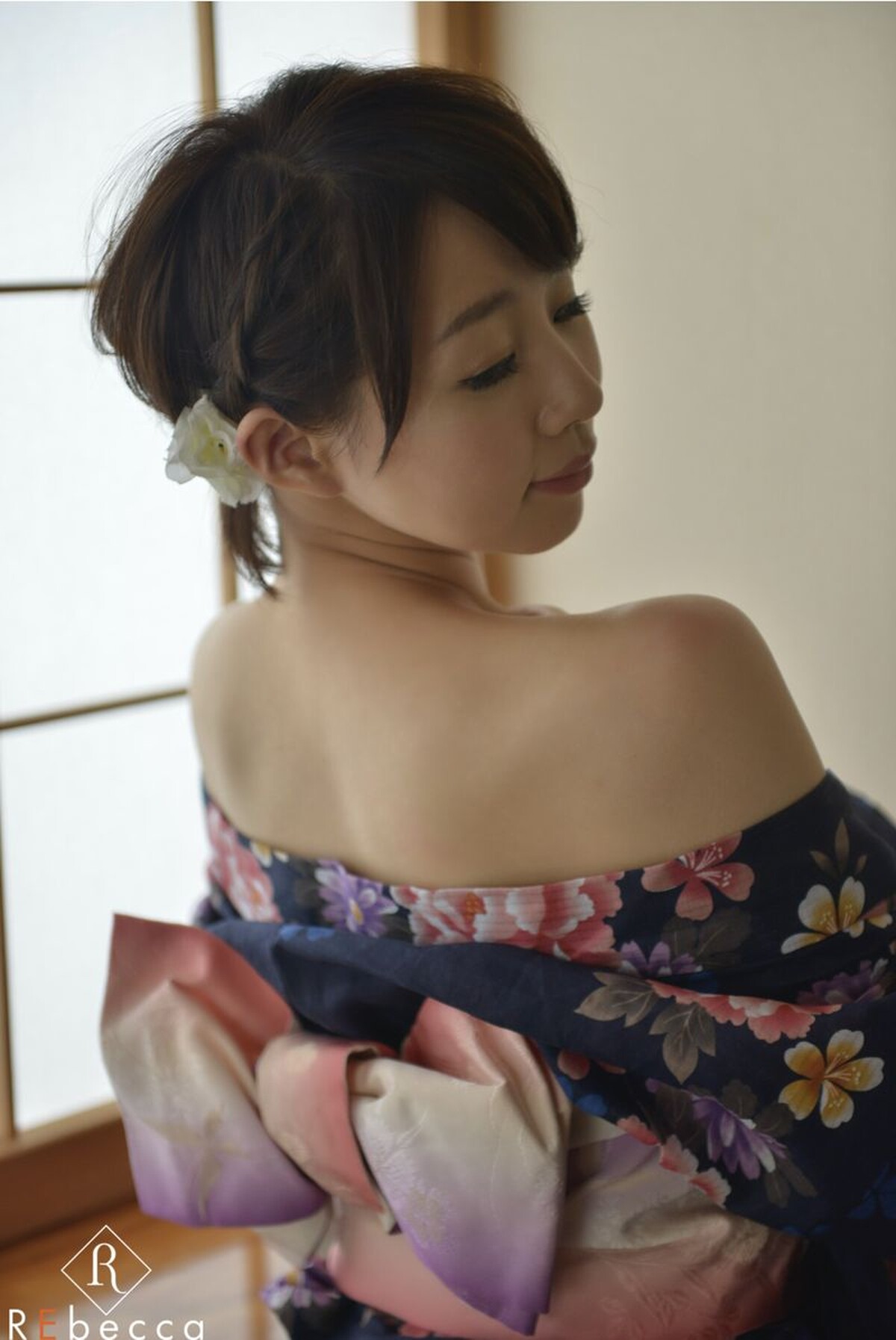 Photobook Iroha Narimiya 成宮いろは Do You Like Beautiful Mature Women 0042 0994301185.jpg