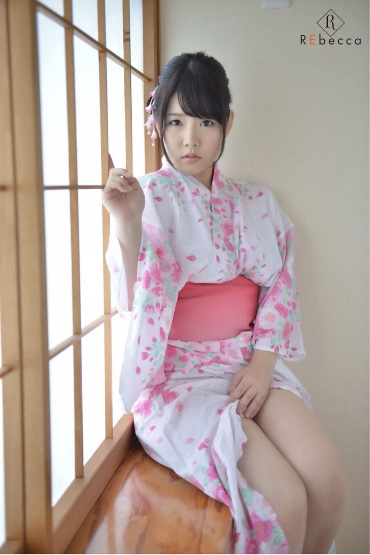 Photobook Pure Pretty Maiden Pattern Yui Kasumi 香純ゆい Rebecca 0030 4739843867.jpg