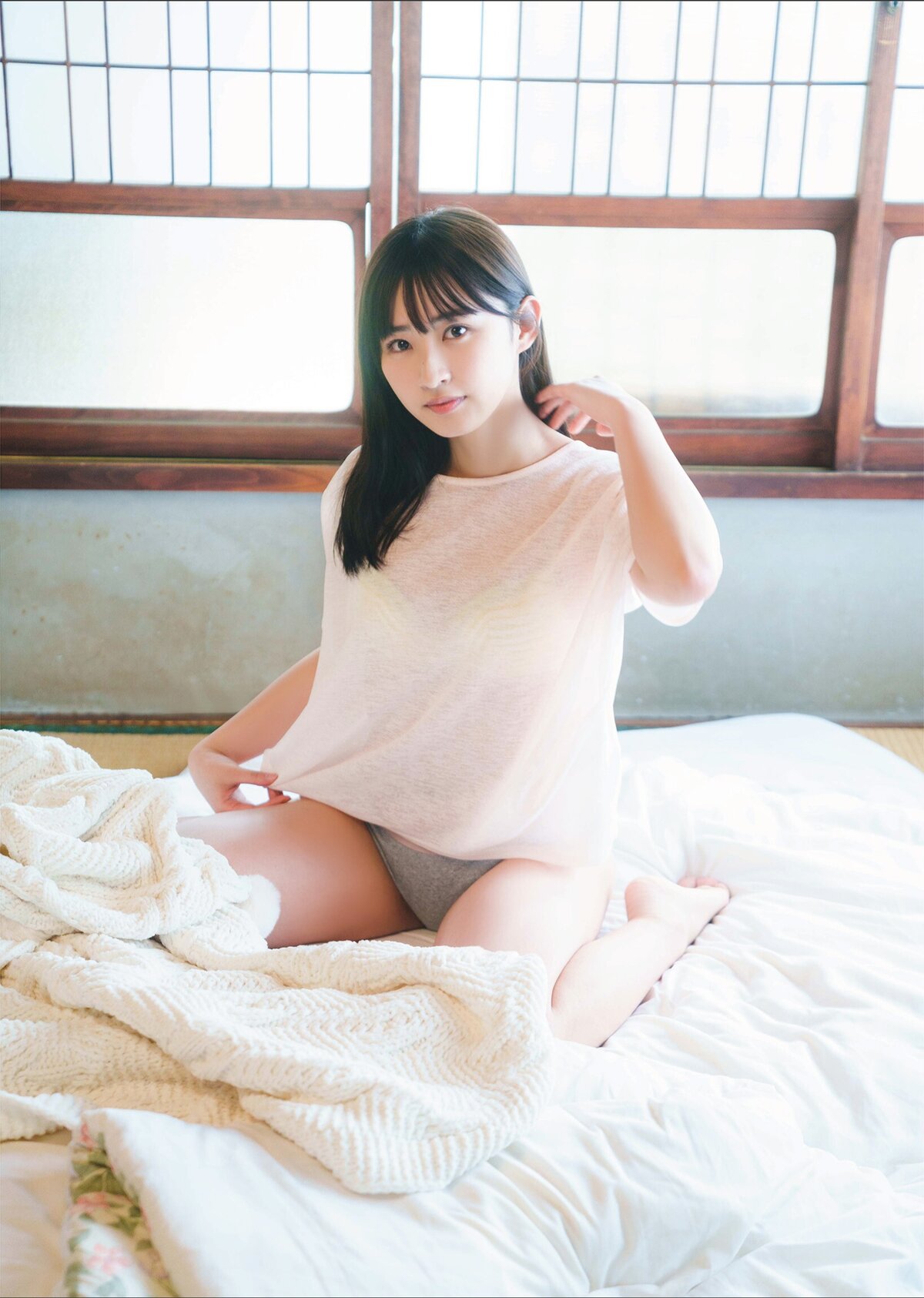 Photobook 2023 06 21 EX Taishu Digital Photobook 46 Hinata Matsumoto 松本日向 A Place Where The Sun Hits 0013 5319730428.jpg