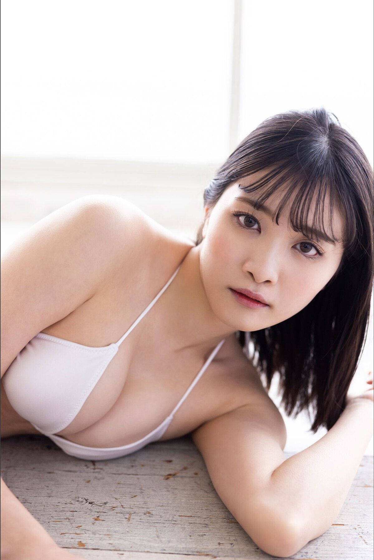 Photobook 2023 06 23 Saka Igarashi 五十嵐早香 Next Oshi Girl Vol 4 Yanmaga Digital Photo Collection 0005 2859379853.jpg