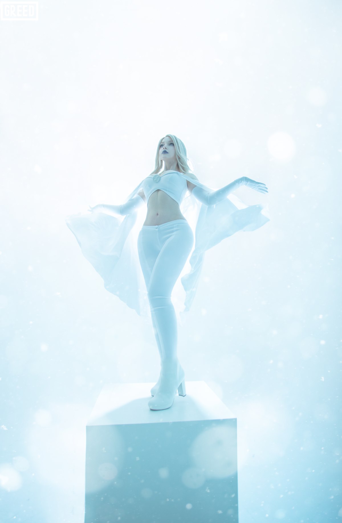 Coser@Sayathefox Emma Frost 0006 2483297005.jpg